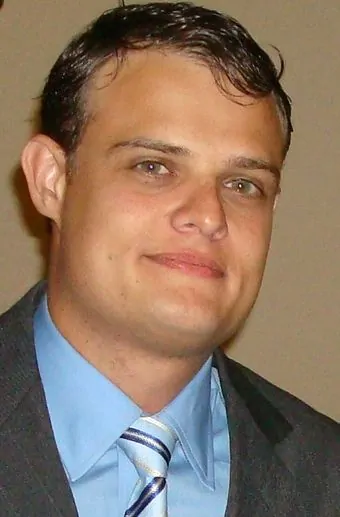 Dr jorge moulim cirurgiao plastico
