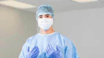 Como conhecer o cirurgião que vai lhe operar?